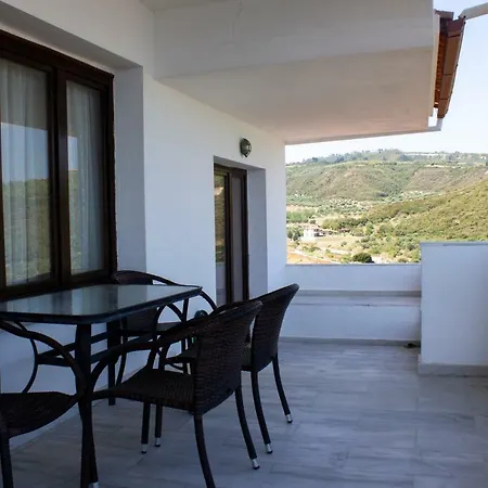 Zephyros Lejlighedshotel 2*
