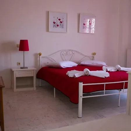 Zephyros Aparthotel Polychrono